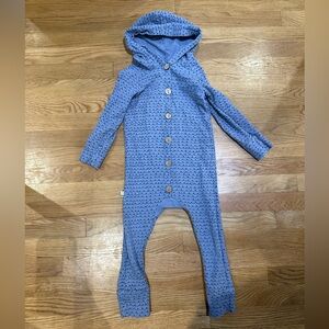 Childhoods Clothing 4T Hooded Romper, GUC